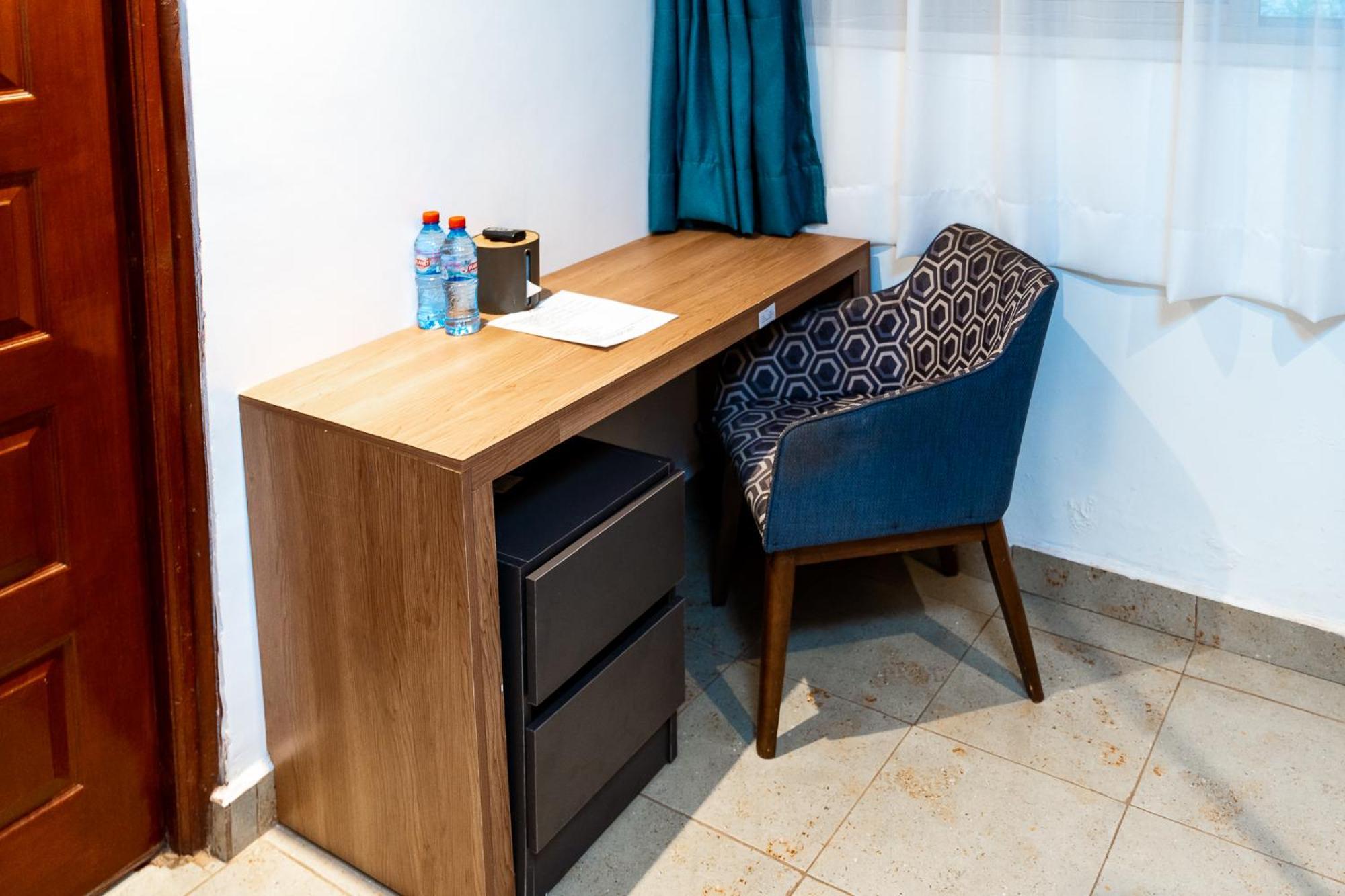 Harry'S Kisumu Oasis Aparthotel Eksteriør bilde