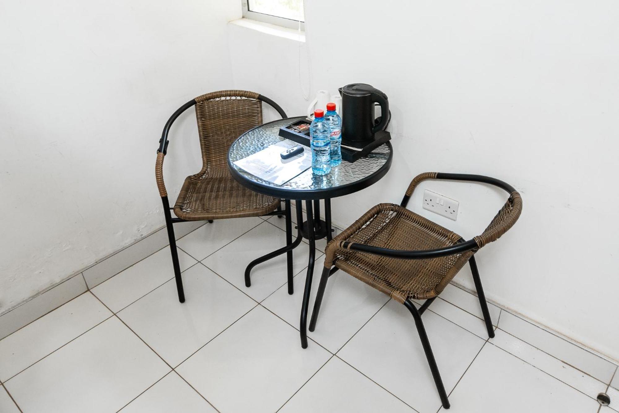 Harry'S Kisumu Oasis Aparthotel Eksteriør bilde